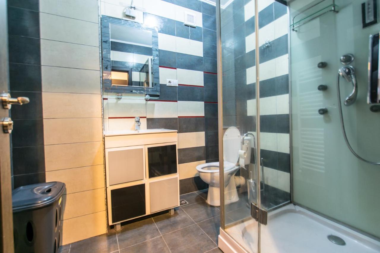 Luxury Hotel Riviera Kluż-Napoka Zewnętrze zdjęcie